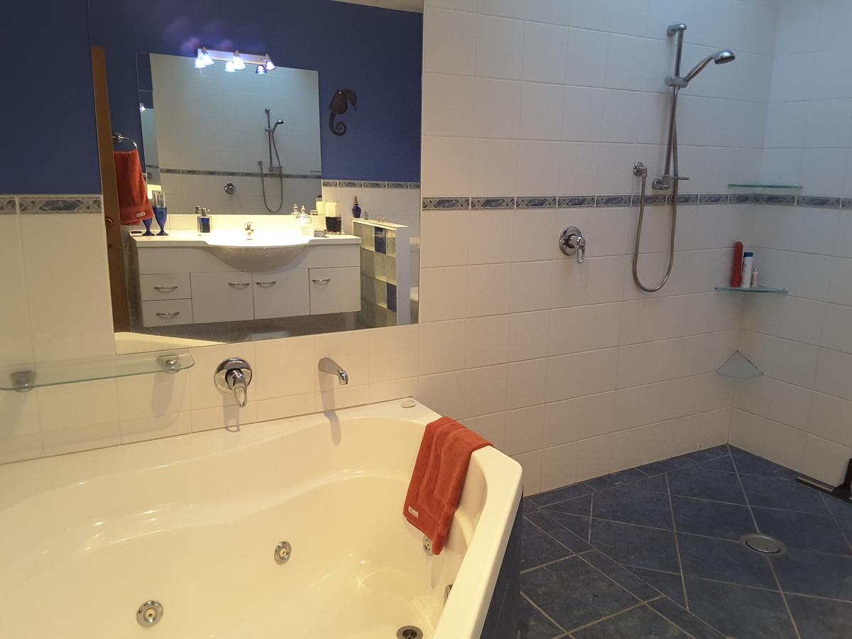 Beach B&B Waihi